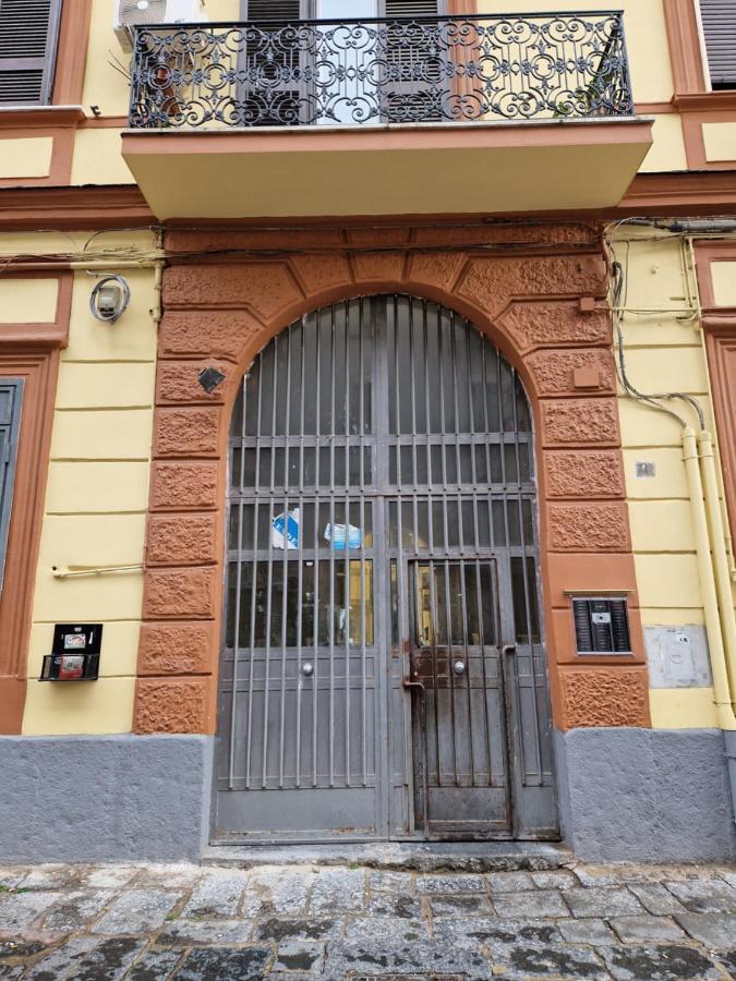 Apartamento Da Don Antonio Nápoles Exterior foto